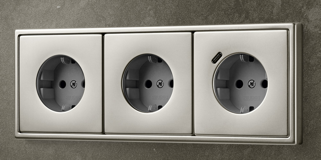 SCHUKO® Steckdosen mit USB bei DeRa-Tec  Inh. Dennis Raabe in Neukirchen