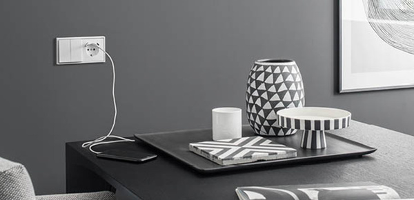 JUNG SCHUKO® Steckdosen mit USB-Anschlüssen bei DeRa-Tec  Inh. Dennis Raabe in Neukirchen